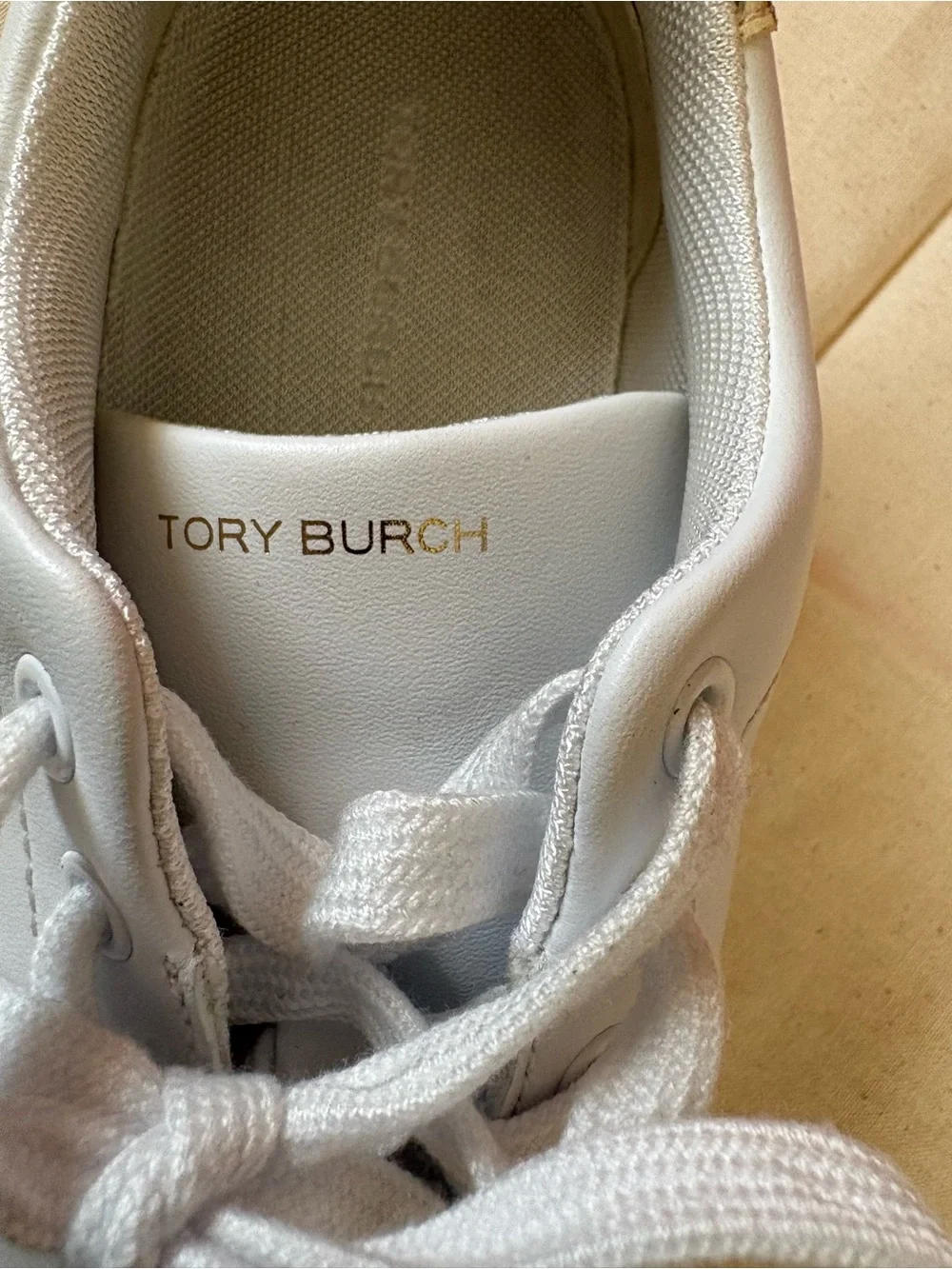 Tory Burch White Leather Low-Top Sneakers with Subtle Snake-Print Heel size 8.5.